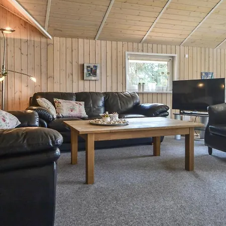 Amazing In W/ Sauna And 4 Bedrooms Dom wakacyjny Oksbøl