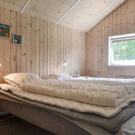 Amazing In W/ Sauna And 4 Bedrooms